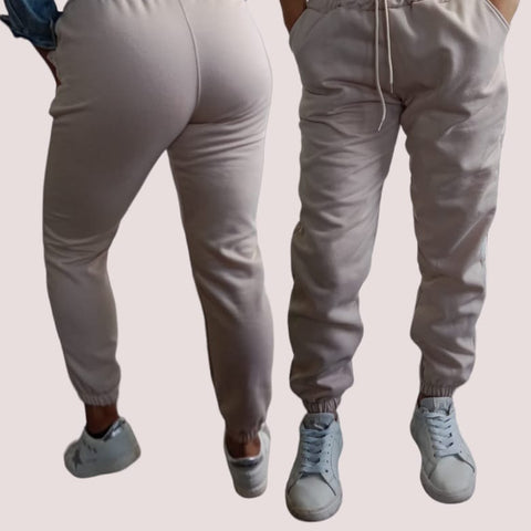 JOGGER DAMA COLOR CREMA
